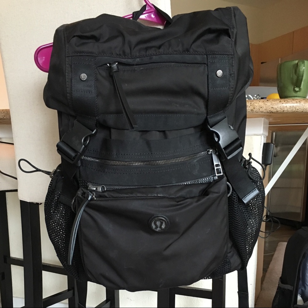 Lululemon pack pack